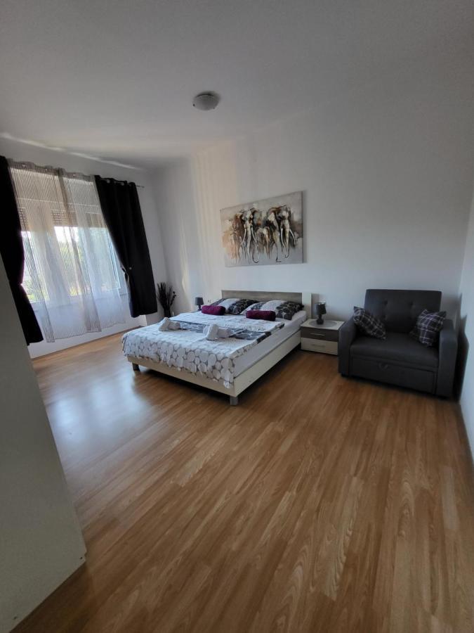 Rijeka Apartment With Free Parking And Large Balcony Exteriér fotografie