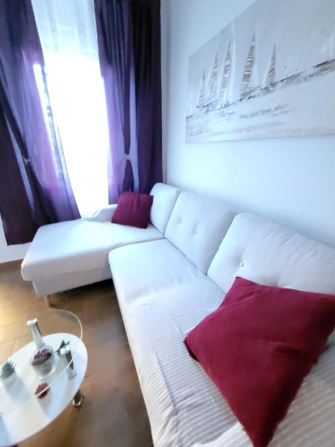 Rijeka Apartment With Free Parking And Large Balcony Exteriér fotografie