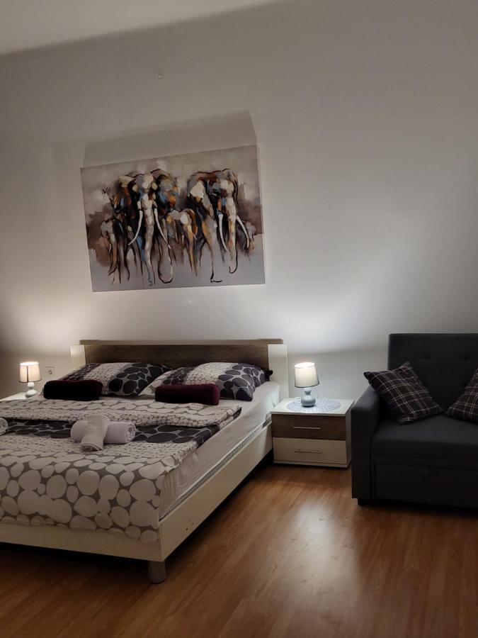 Rijeka Apartment With Free Parking And Large Balcony Exteriér fotografie